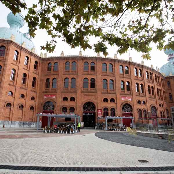 Edificio zona exterior